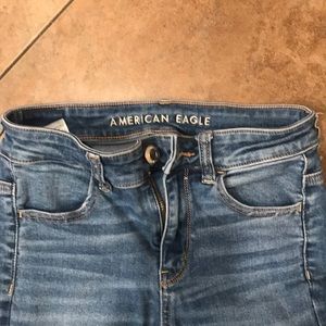 American Eagle blue jeans.